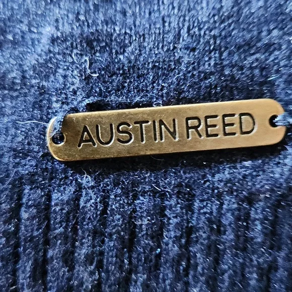 Austin Reed, Wool blend Sweater - Picture 7 of 10